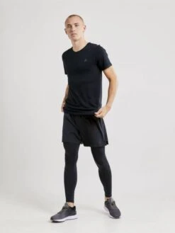 Craft Fuseknit Light Korte Mouw Ondershirt Zwart Heren -Zwemartikelen Winkel 1908843 999000 fuseknit light rn ss c6 preview