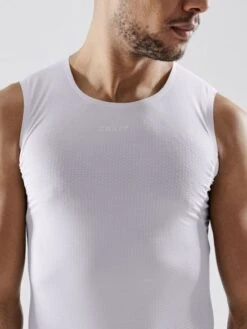 Craft Pro Dry Nanoweight Mouwloos Ondershirt Wit Heren -Zwemartikelen Winkel 1908850 900000 pro dry nanoweight sl c3 preview