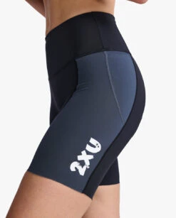 2XU Aero 7 Inch Tri Shorts Donkerblauw Dames -Zwemartikelen Winkel 2xu aero 7 inch tri short wt6435b idk wht 021