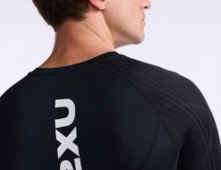 2XU Aero Tri Top Korte Mouw Zwart Heren -Zwemartikelen Winkel 2xu aero tri sleeved top mt6662a blk wht 023