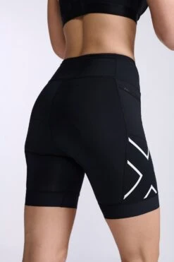 2XU Core 7 Inch Tri Shorts Zwart/wit Dames -Zwemartikelen Winkel 2xu core 7 inch tri short wt6442b blk wht 024
