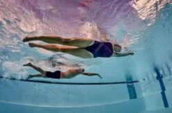 Zone3 Prism 2.0 Strap Back Badpak Blauw/geel Dames -Zwemartikelen Winkel cosmic 2 1 1