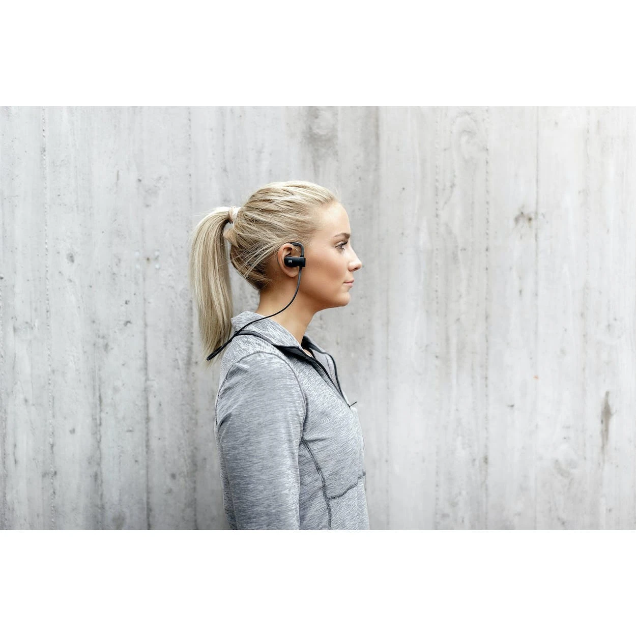 Miiego M1+ Bluetooth Hoofdtelefoon Zwart 4 Miiego M1+ Bluetooth Hoofdtelefoon Zwart - Afbeelding 2