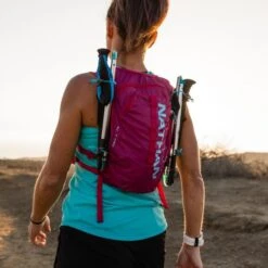 Nathan TrailMix Drinkrugzak 7L Sangria/magenta Dames -Zwemartikelen Winkel n trailmix7l3 2