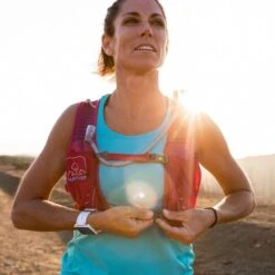 Nathan TrailMix Drinkrugzak 7L Sangria/magenta Dames -Zwemartikelen Winkel n trailmix7l4