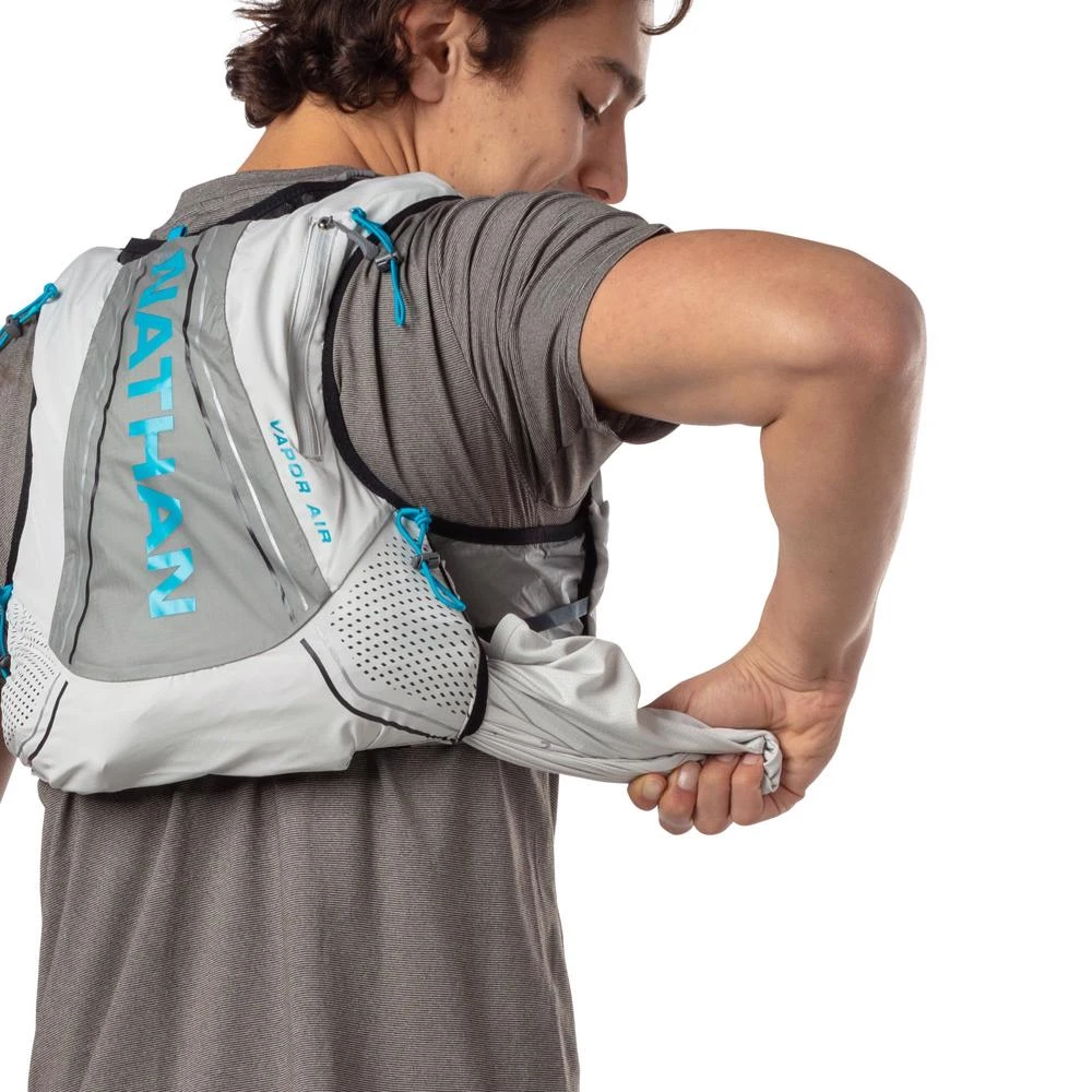 Nathan VaporAir2 Drinkrugzak 7 Liter Grijs/blauw 8 Nathan VaporAir2 Drinkrugzak 7 Liter Grijs/blauw - Afbeelding 6
