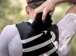 Compressport Ultrun S-Pack Evo 15 Zwart Unisex -Zwemartikelen Winkel superlight trail running backpack triathlon accesoires 004