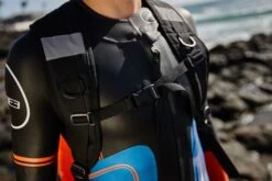 Zone3 Swimrun Rugzak Buoy Oranje -Zwemartikelen Winkel swimrun bouy rucksack 3