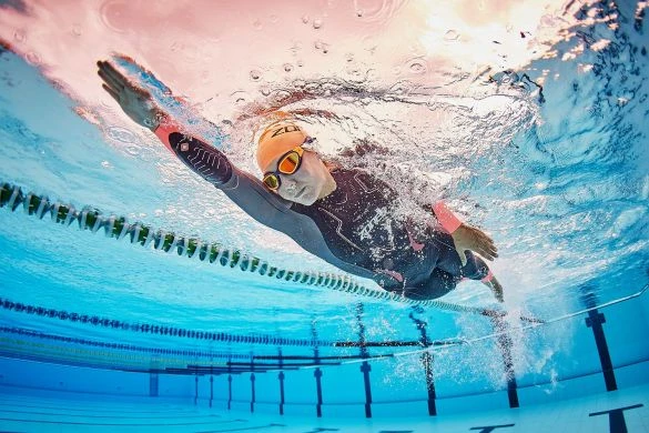 Zone3 Vanquish Fullsleeve Wetsuit Dames Demo Maat L 5 Zone3 Vanquish Fullsleeve Wetsuit Dames Demo Maat L - Afbeelding 3