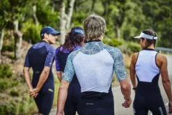 Zone3 Lava Long Distance Korte Mouw Tri Top Heren -Zwemartikelen Winkel zone tri tops lava long distance 012