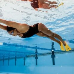 Finis Zoomers Gold Zwemvinnen Geel -Zwemartikelen Winkel zoomers gold 2