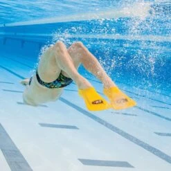 Finis Zoomers Gold Zwemvinnen Geel -Zwemartikelen Winkel zoomers gold 3